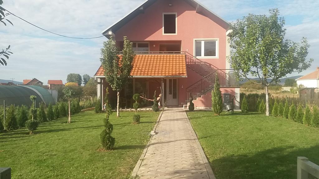 Apartments "Predah Kod Baraca" Ni Extérieur photo